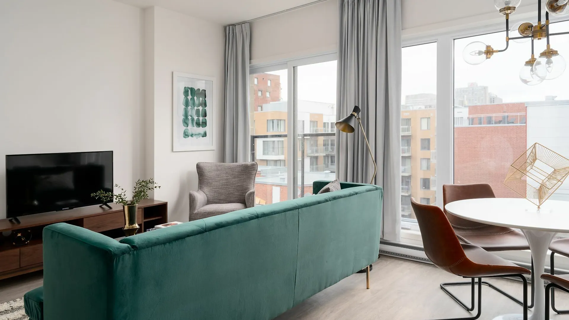 Lovely 1Br In Quartier Des Spectacles By Sonder Montreal Canada
